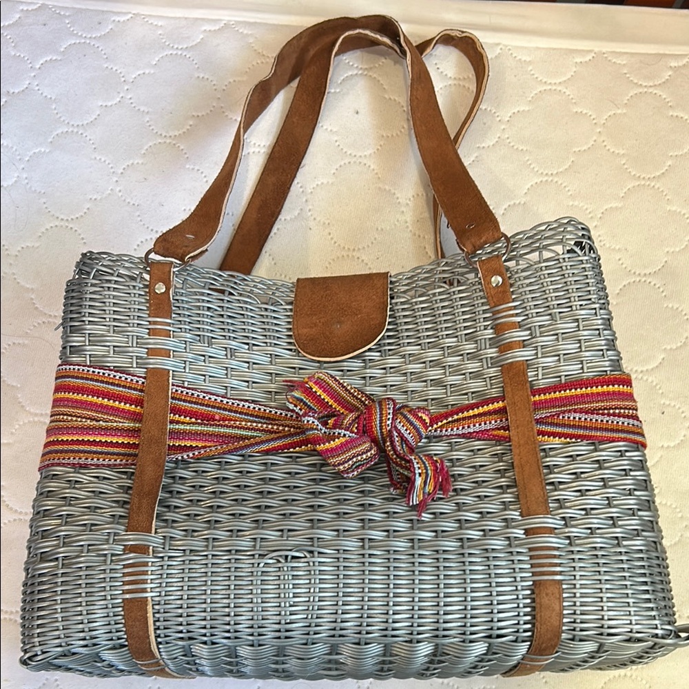 Elegant Gray and Brown Woven Tote with Leather Accents